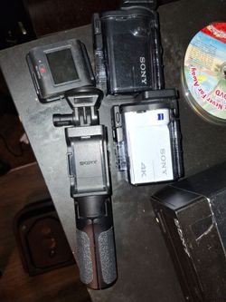 2 sony action camers