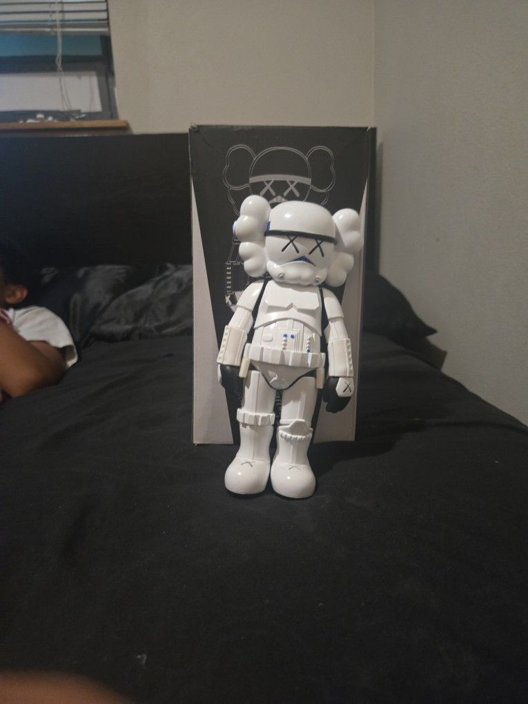 Kaws Storm Trooper Rep