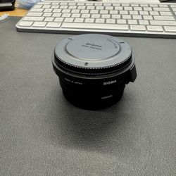 Sigma MC-11 Mount Converter/Lens Adapter (Sigma EF-Mount Lenses to Sony E)