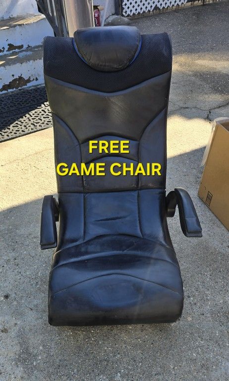 Game chair