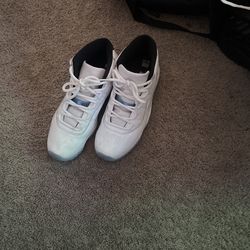 Jordan 11’s 9.5