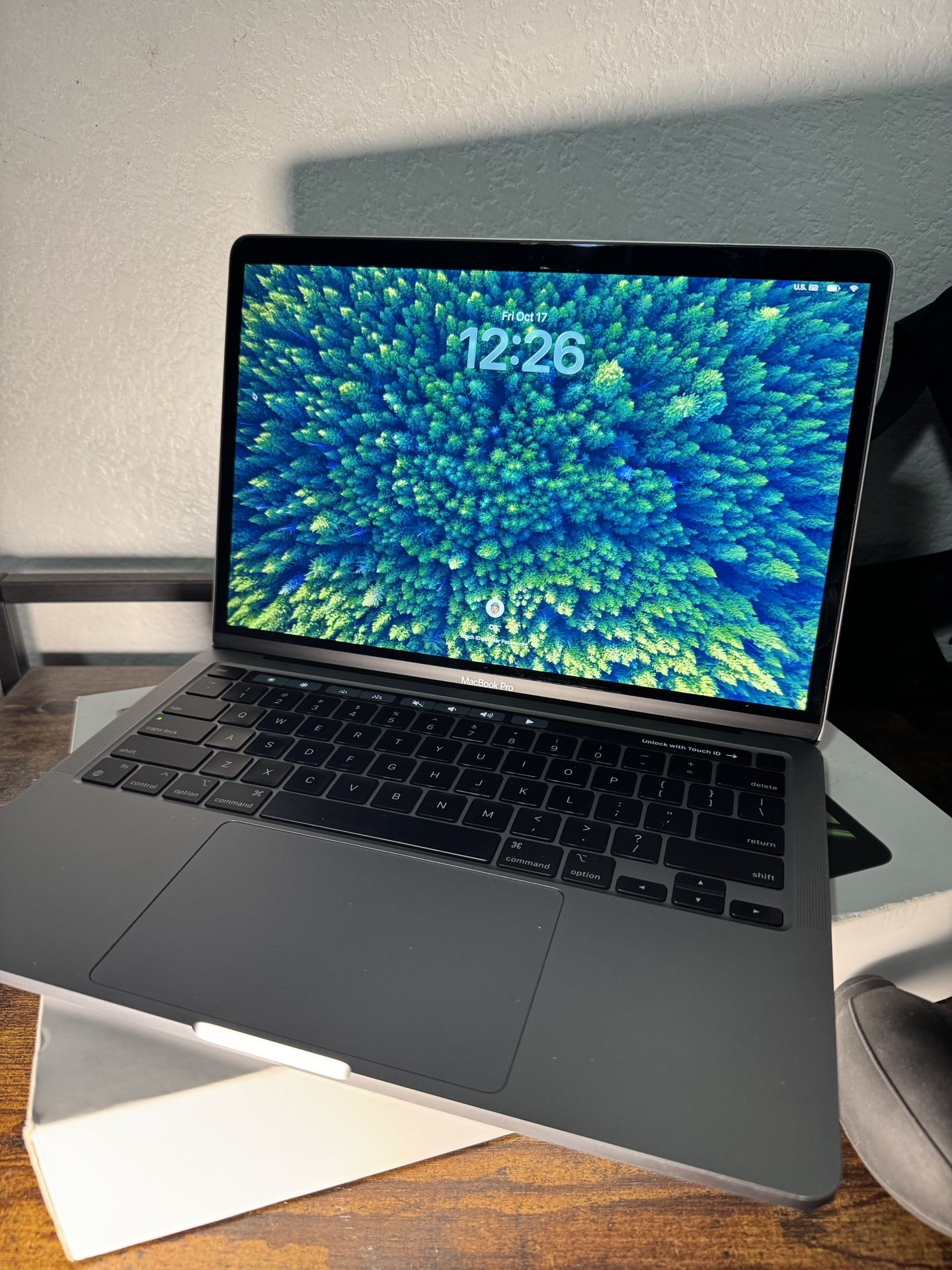 Apple MacBook Pro M1 13-inch – 8GB RAM, 256GB SSD
