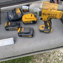 Dewalt Impact Drill And 4 Batterys