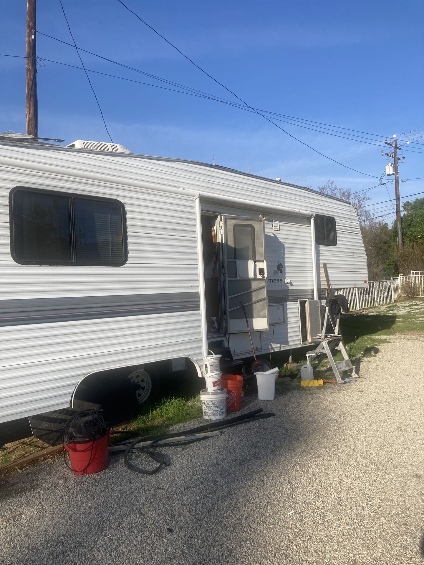  1997  Travel Trailer 32Feet Long 