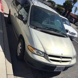 Dodge Caravan 00