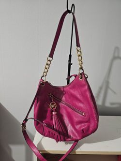 Michael Kors Pink Leather Shoulder Bag