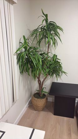Large fake plant tree home decor decoration