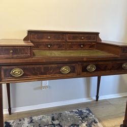 Antique Mahogany Desk 