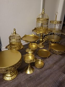 Dessert/cake stands