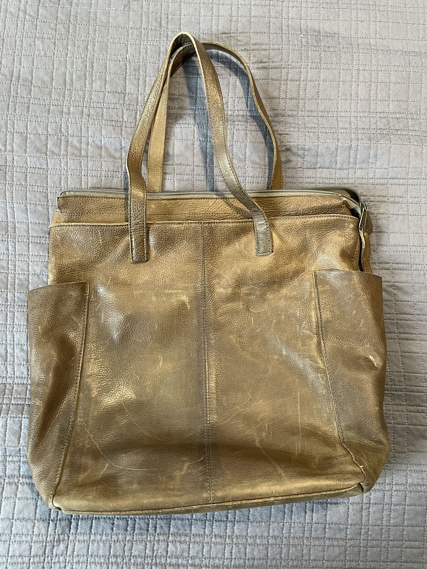 Duluth Lifetime Leather Tote