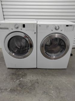 Nice washer and dryer set