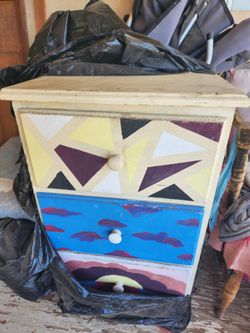Nite Stand Vintage