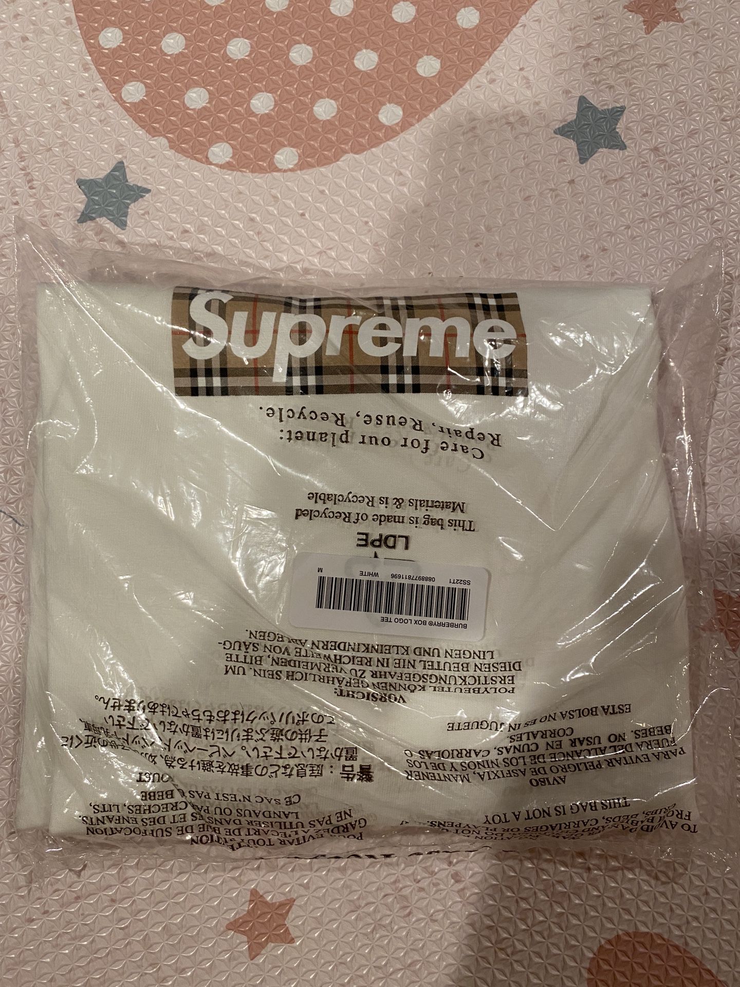Supreme Burberry Box Logo Tee White Size Medium