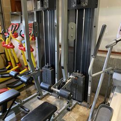 Lifefitness Lat Pull Down Machine With Low Row