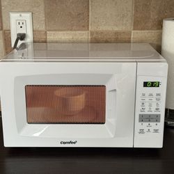 Smaller Microwave 700W