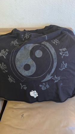 Women’s shirt