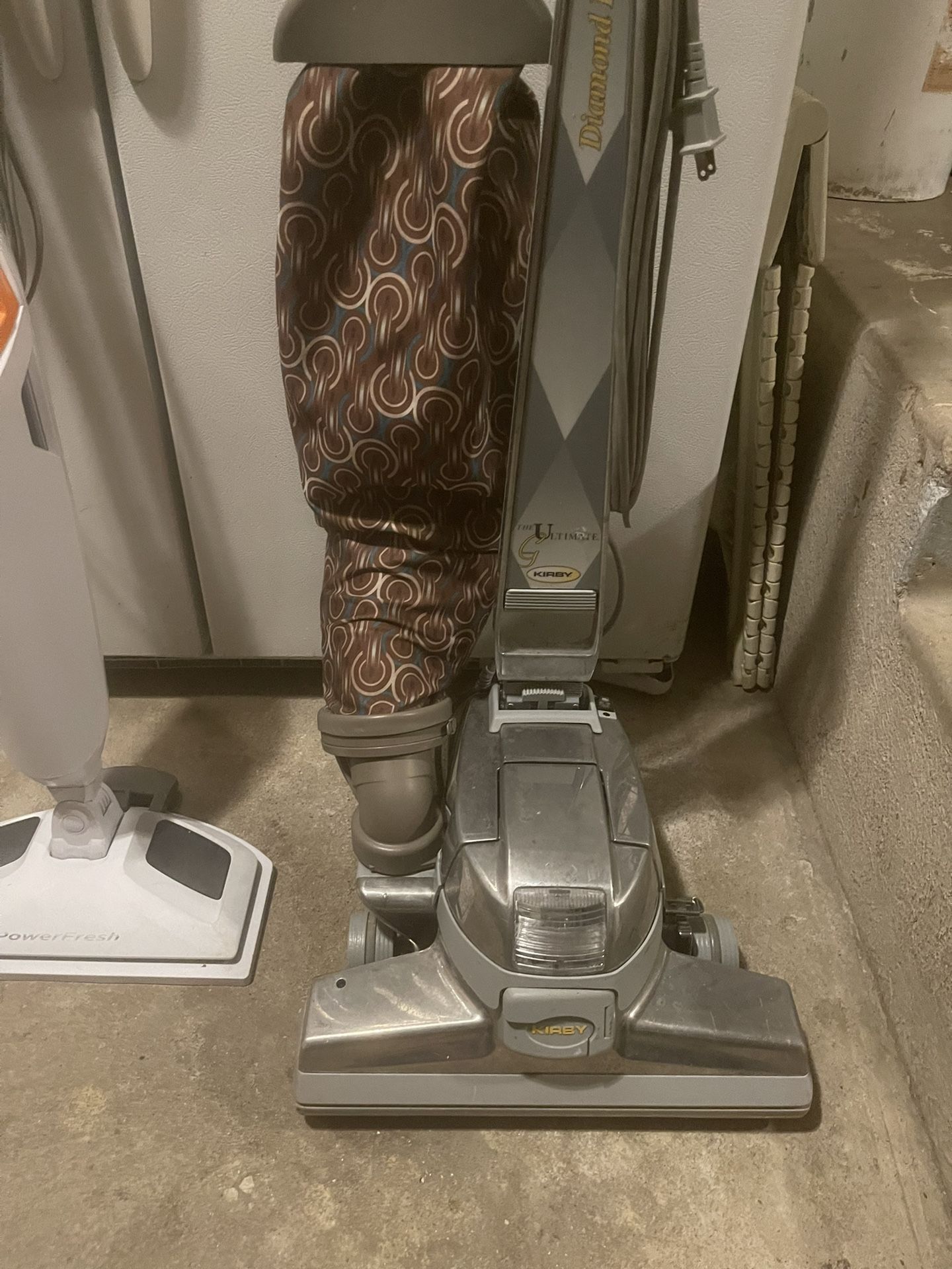 Bissell Steamer 30 / Kirby Vacuum65 for Sale in Bakersfield, CA OfferUp