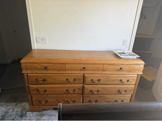 Beautiful Solid Wood Dresser – Built to Last