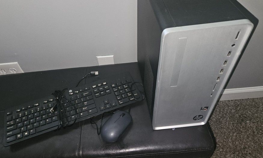 HP Desktop Tower/Keyboard & Mouse