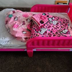 New Toddler Bed With New Bedding