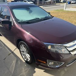 For sale 2011 Ford Fusion SEL