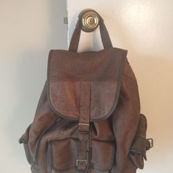 Backpack-distressed Leather