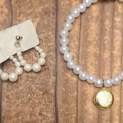 Vintage Pearl Bracelet And Earrings 