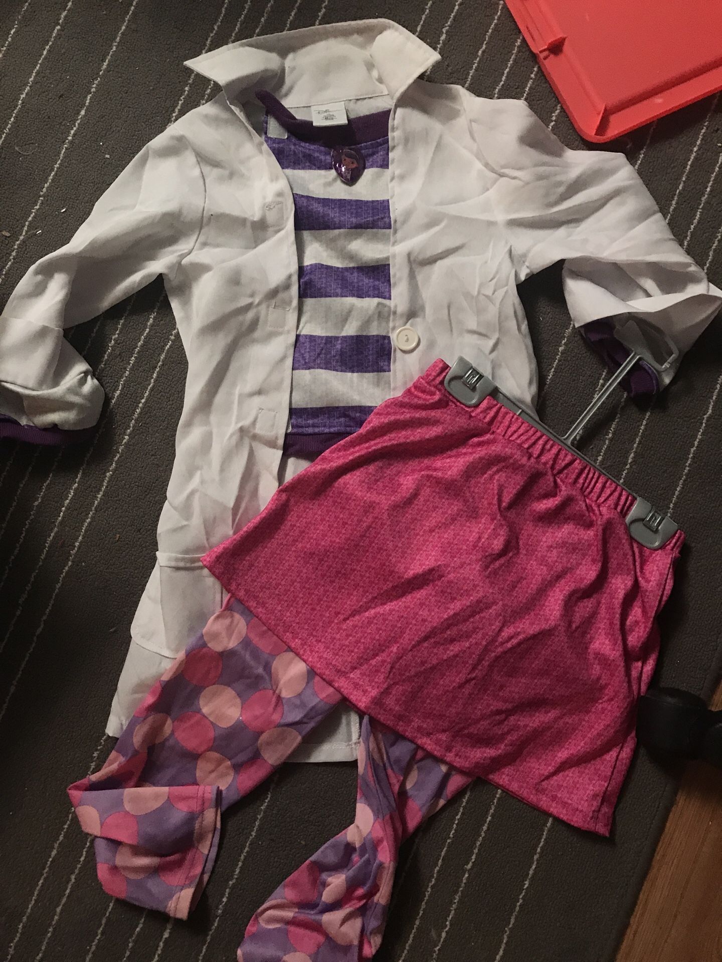 Doc mcstuffins costume sz 7/8