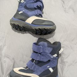 Lands End Kids Snow Boots Size 2M