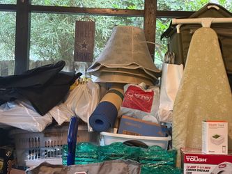 Moving sale
