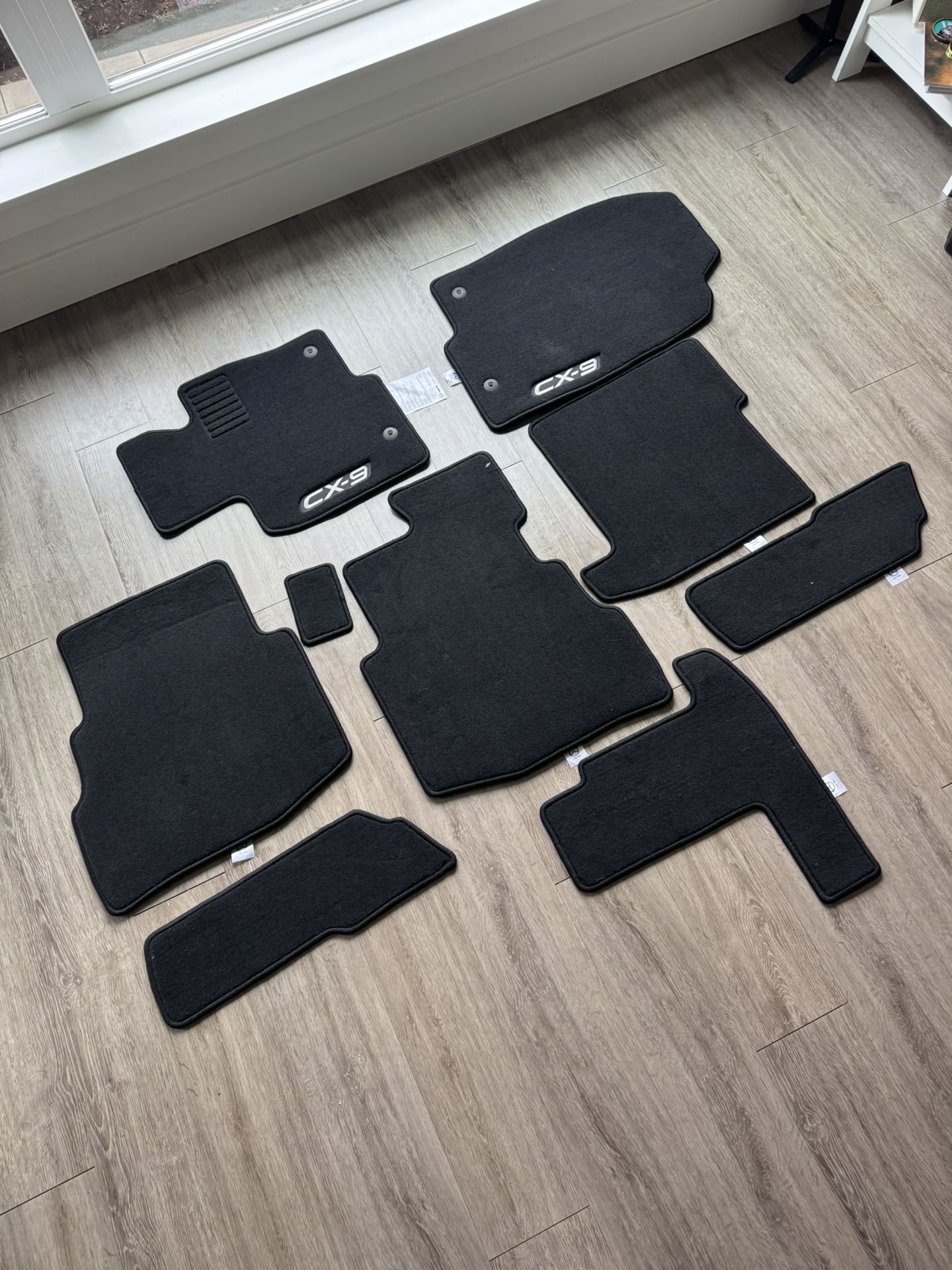 New OEM Mazda CX-9 Carpet Floor Mats (9-Piece Set) Genuine Original