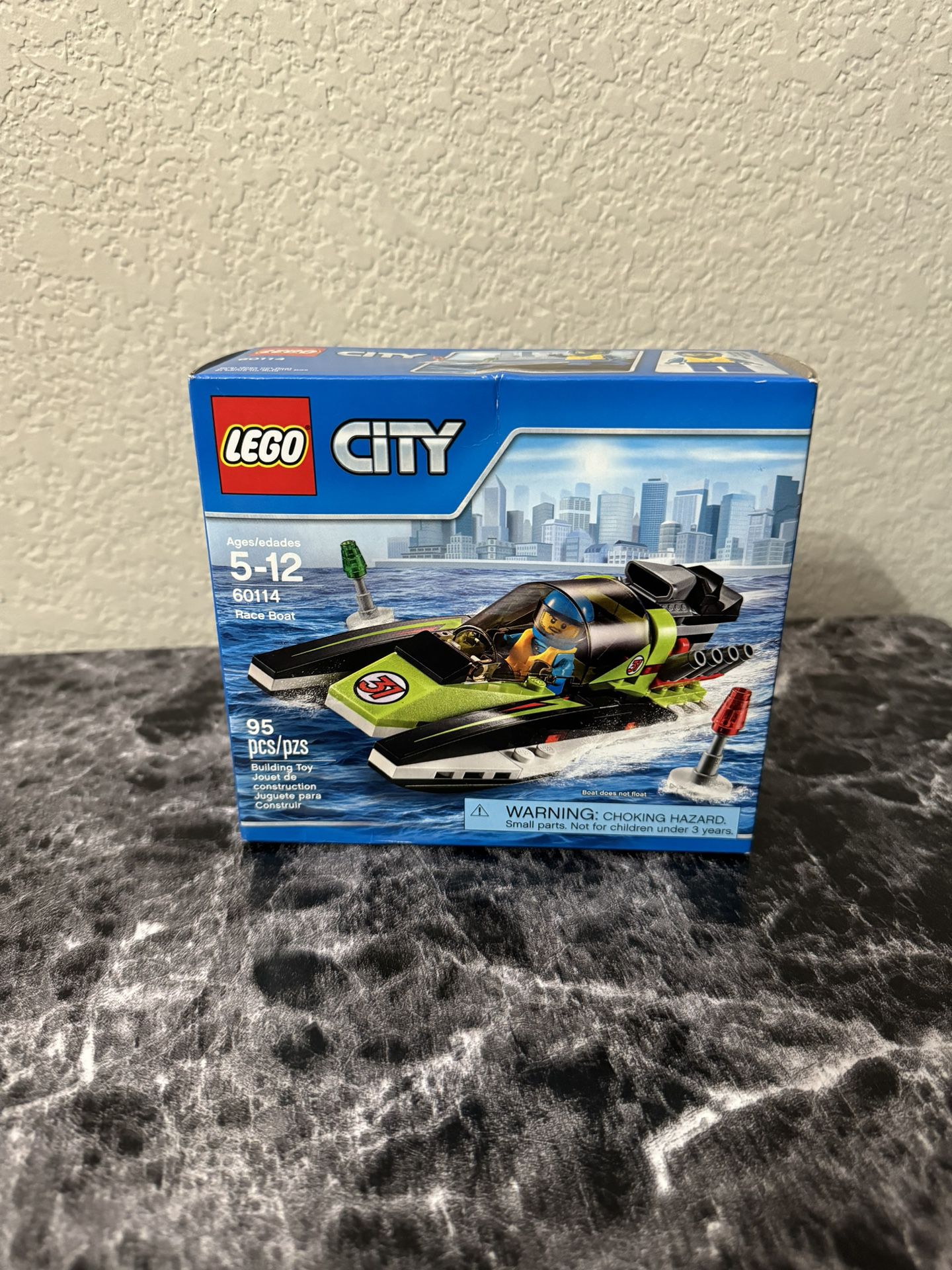 LEGO CITY: Race Boat (60114)