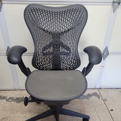 Herman Miller Mirra Ergonomic Computer Desk Task Office Chair