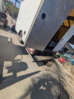 Trailer