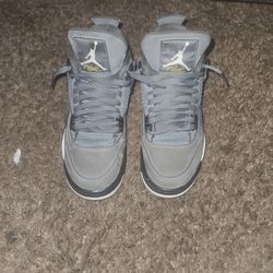 Jordan. 4 Cool Gray