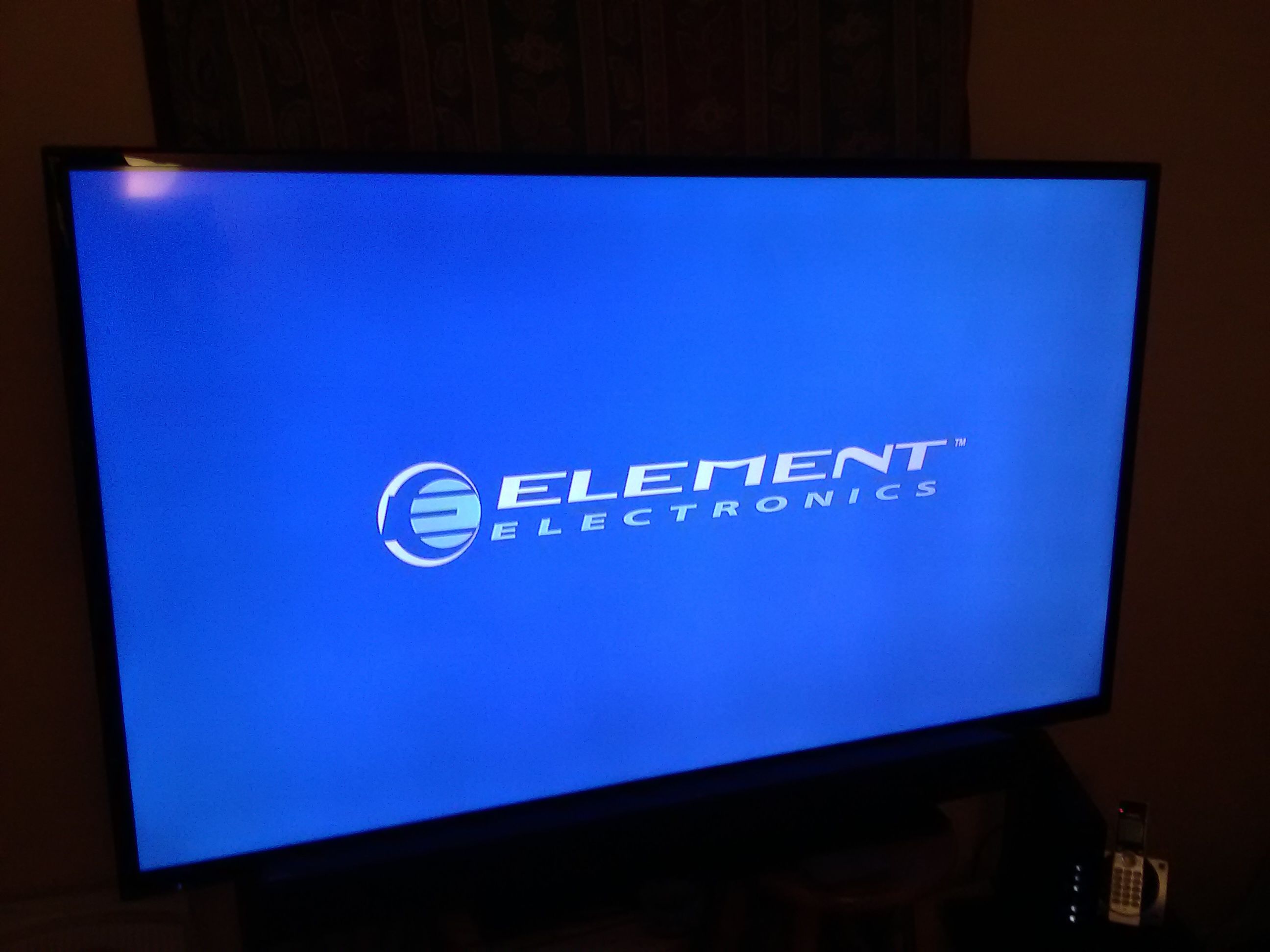 60 Inch Element Tv