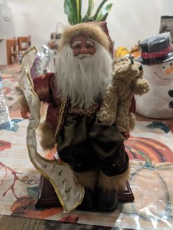 Vintage Santa Collectible.