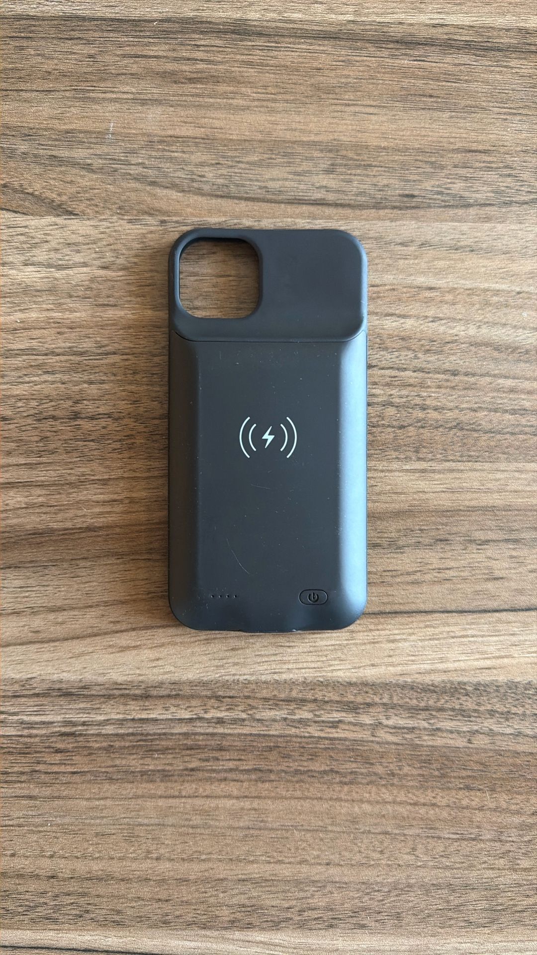 iPhone 14 Plus Charging Case