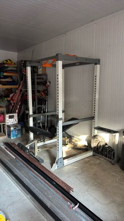 Fitness gear cage