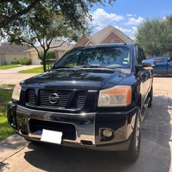 Nissan Titan 2014 - 151k Miles