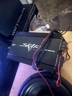 Skar sub 1200 RMS amp 800 rms