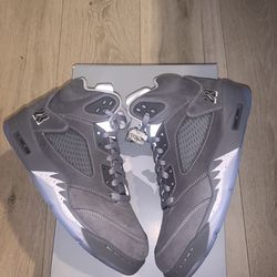 Jordan 5 Retro Wolf Grey Size: 9