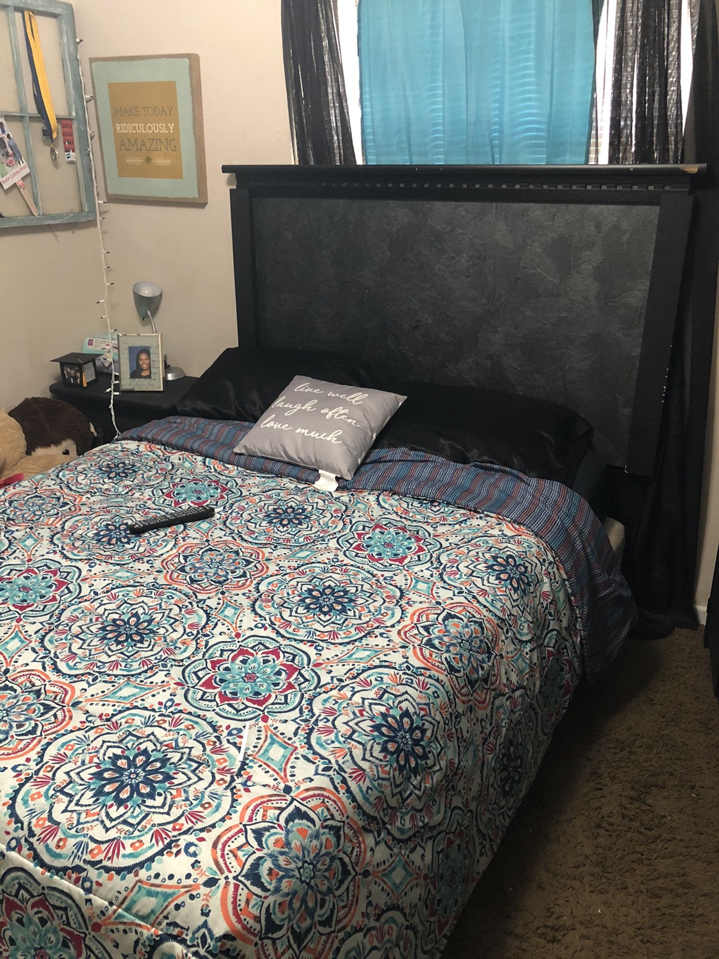 4 Piece Bedroom Set (full)