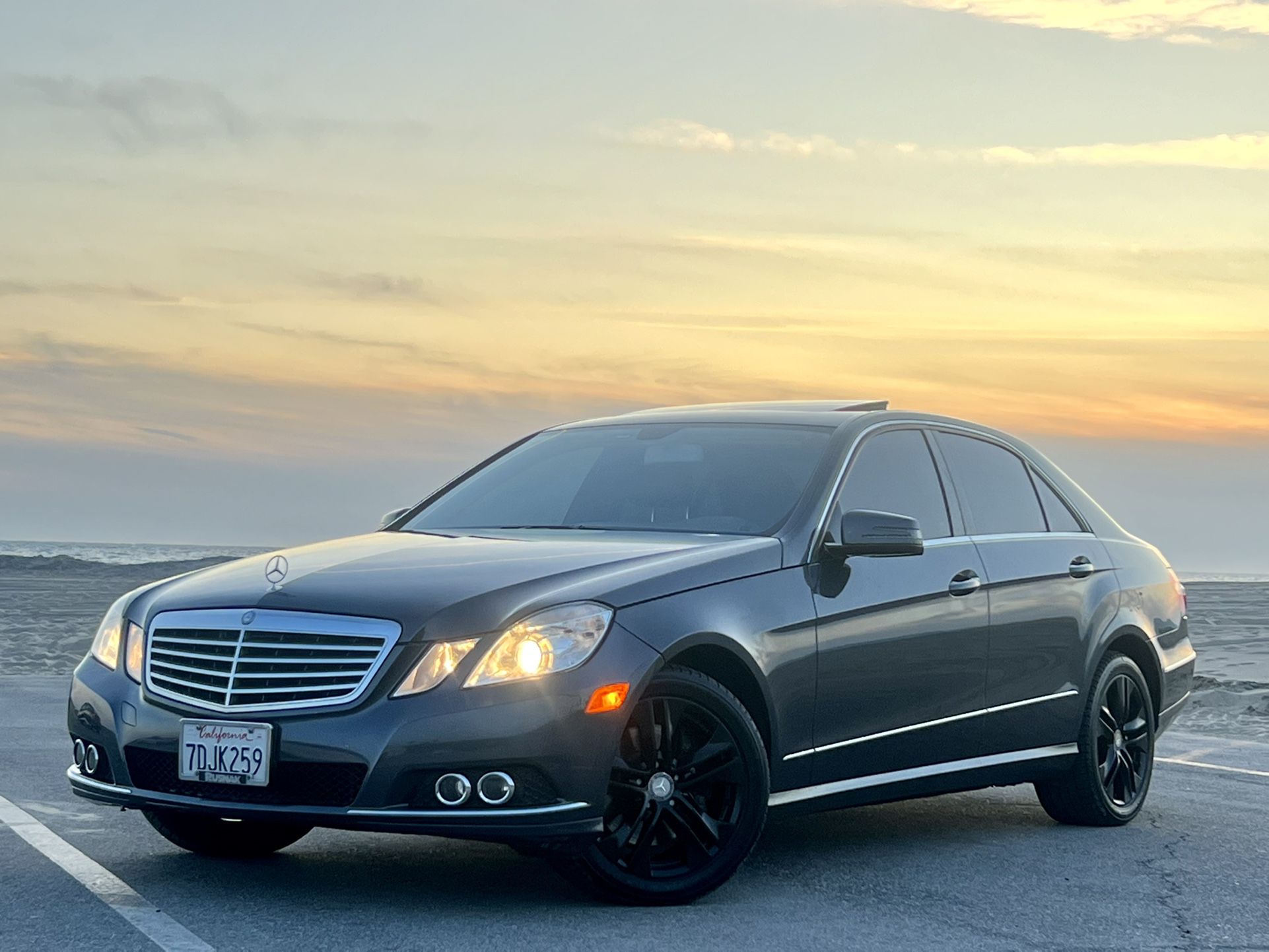 2011 Mercedes E350 *** Financing Available ***