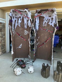 Hand Made Halloween Party Decor