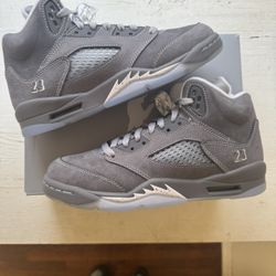 Wolf Grey 5s