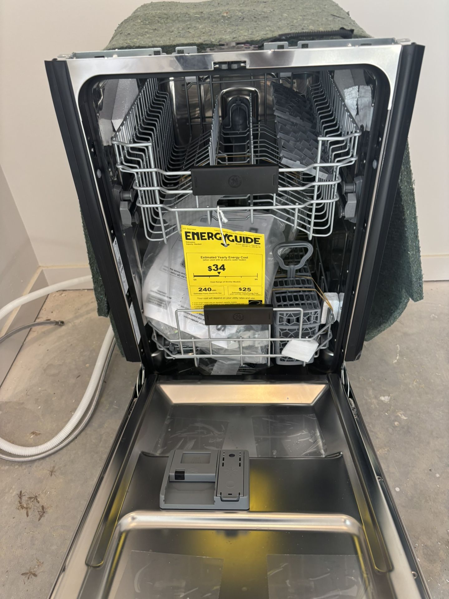 Profile 18” Dishwasher ADA Unit