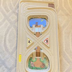 SIMPLAY3 Carry and Go Two-Sided Racetrack toy in Like New Condition Very Sturdy and Clean 