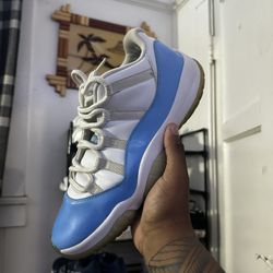 Jordan 11 UNC Sz 11.5