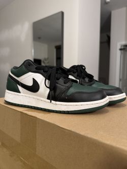 5Y/ 6.5W Jordan 1 Low Green Toe
